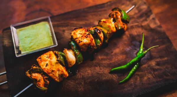 Brochettes de poulet à l'indienne